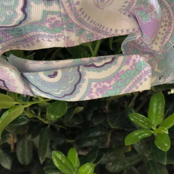 Cotton On ball cap with Velcro closure - Picture 3 of 4